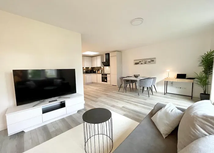 Moderne-Neubauwohnung Mit Stellplatz